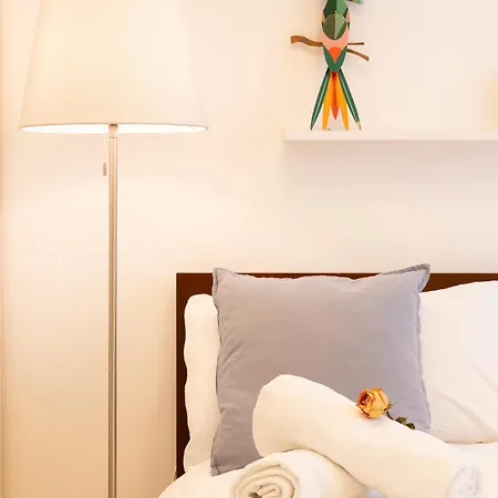 Navigli & Darsena Cozy Апартаменты *